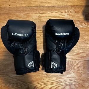 Hayabusa T3 Tokushu 14 oz Boxing, MMA, Muay Thai gloves